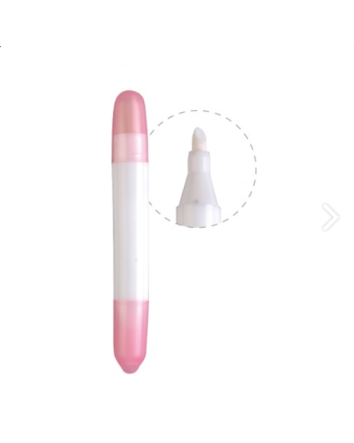 Stylo correcteur rose