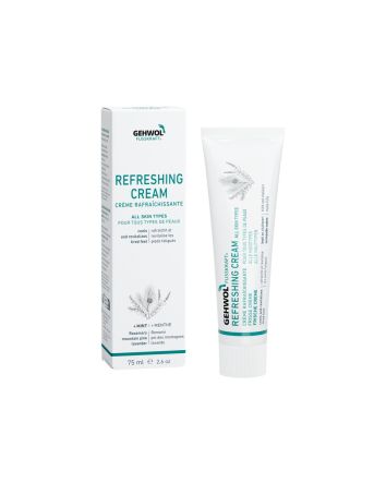 Crème revitalisante pour les pieds à la menthe